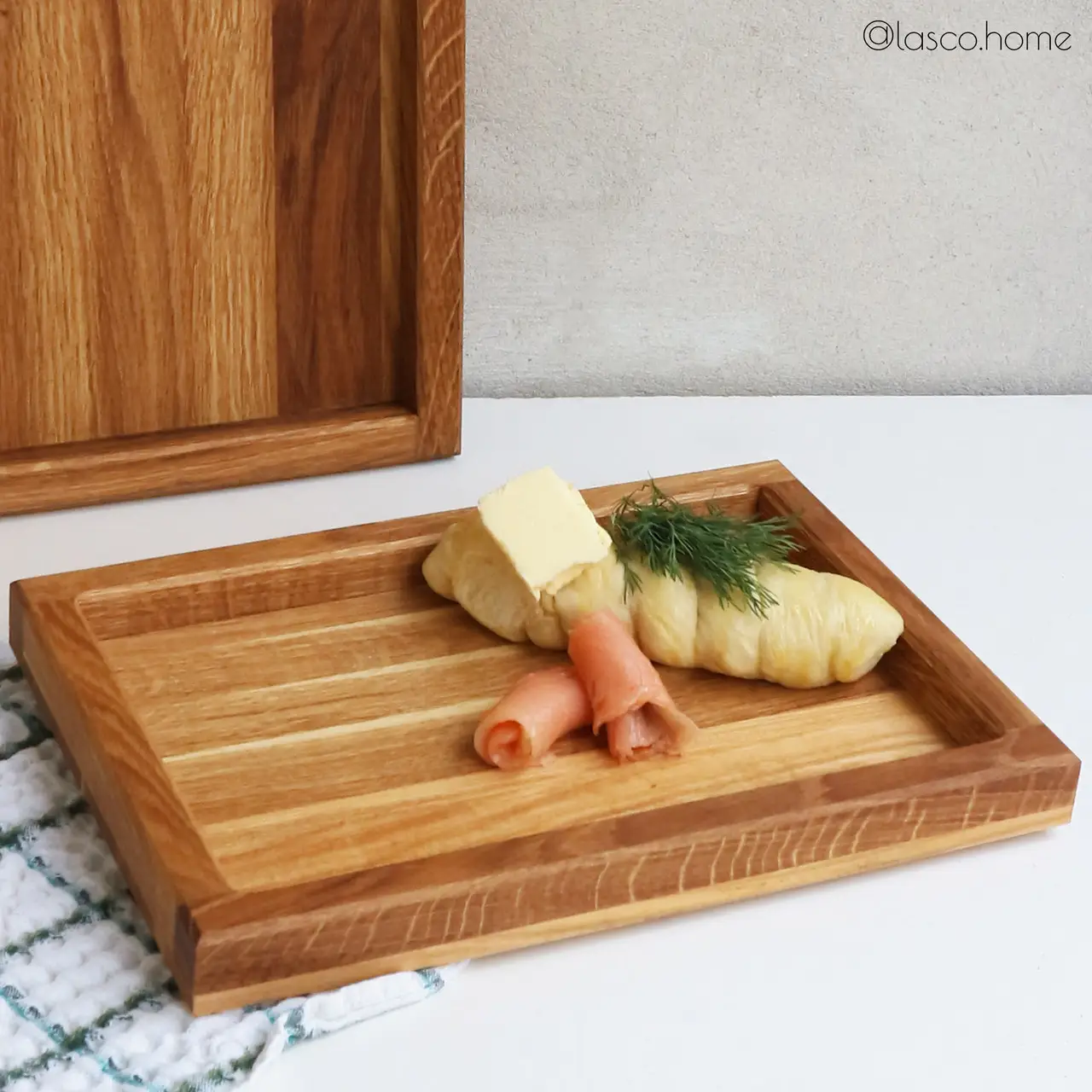 Wooden “Amor” Serving Tray with Raised Sides, Ash, 30×15 cm