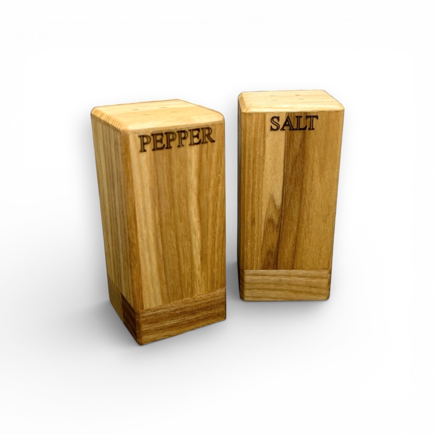 Wooden Salt and Pepper Shaker Set Salt/Pepper from Ash Wood, 4.5×4.5×9 cm